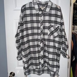 Black and White Womens Shirt